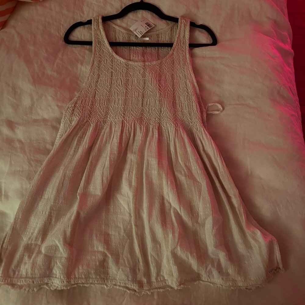 Free People White Sleeveless Smocked Tie-Side Cover Up - Picture 5 of 5